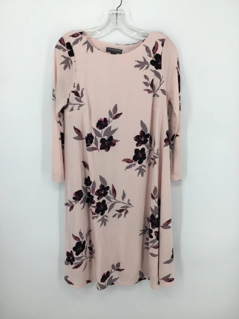 A Pea In The Pod Size M Poly Blend Dress - Maternity