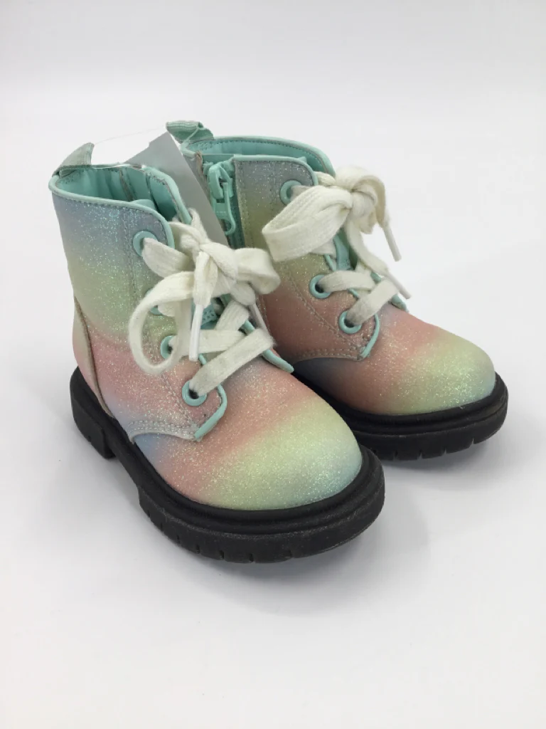 Cat & Jack Child Size 6 Toddler Multi-Color Boots