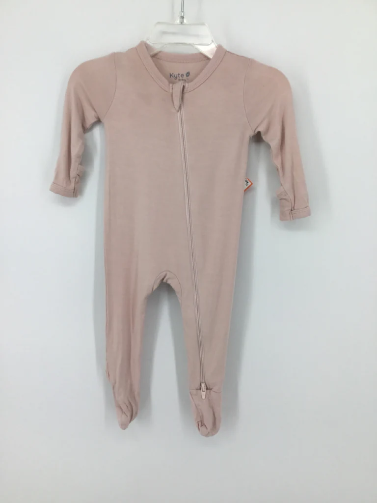 Kyte Child Size 0-3 Months Pink Sleepers
