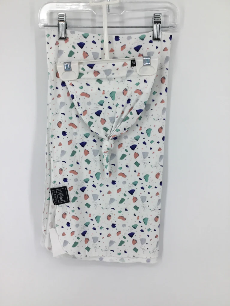 Milkmaid Goods Multi-Color Print Blanket & Hat