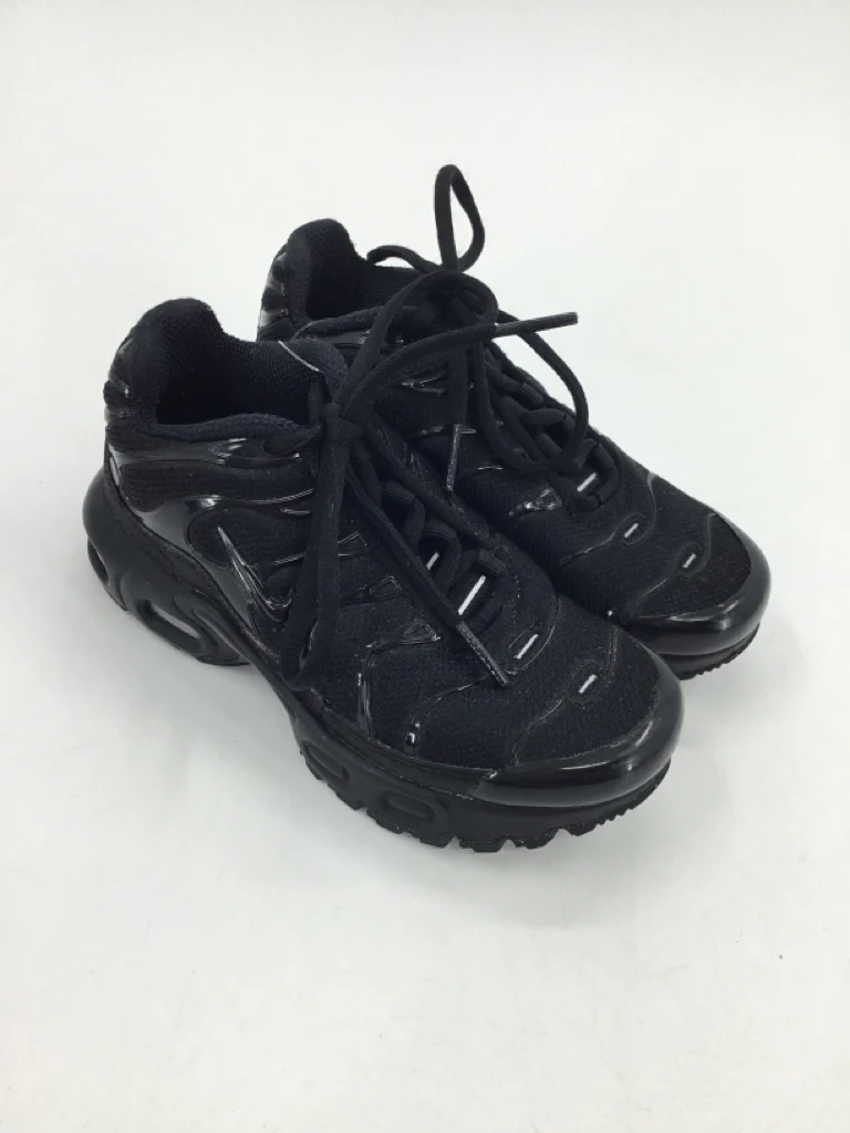 Nike Child Size 11 Black Sneakers