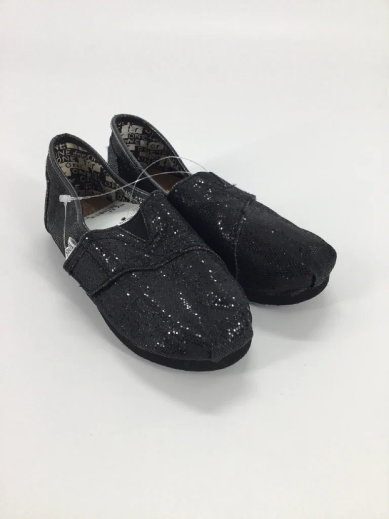 Toms Child Size 11 Black Sneakers